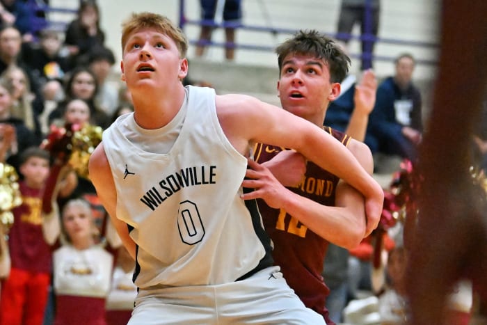 a Wilsonville Redmond 5A Oregon boys basketball quarterfinal 2024 Leon Neuschwander 47